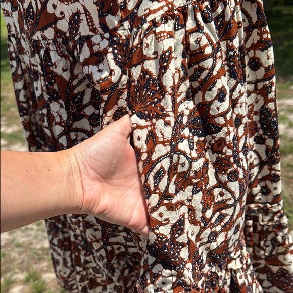 House of Harlow 1960 Brown and Cream Ruffled Floral Tiered Mini Dress Size Small - Picture 7 of 11